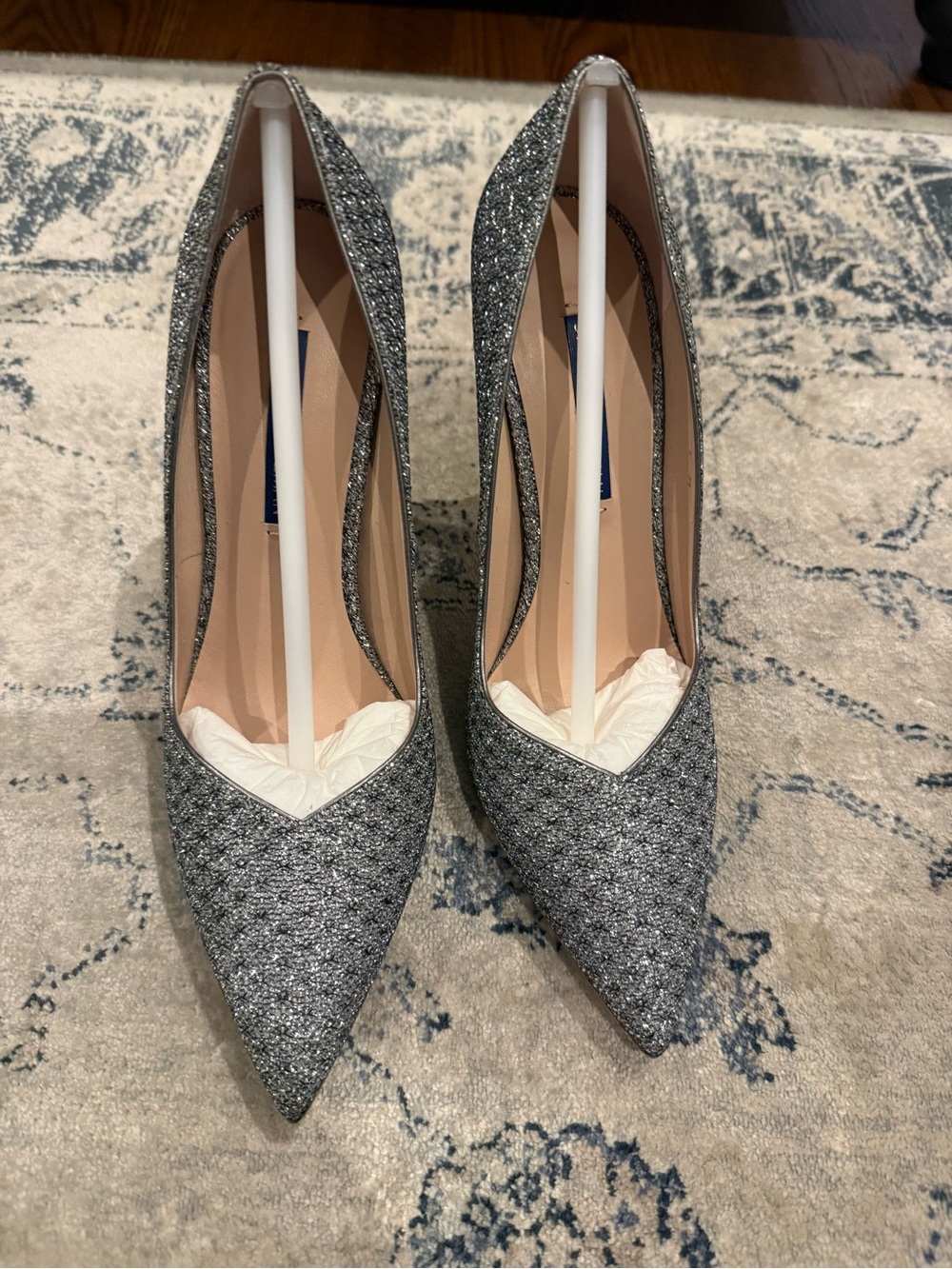 Stuart Weitzman Anny pump